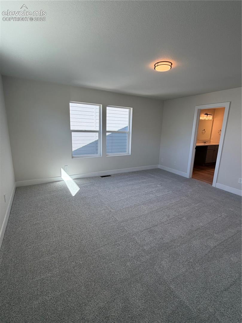 Listing photo 12 for 5148 Somervell Court