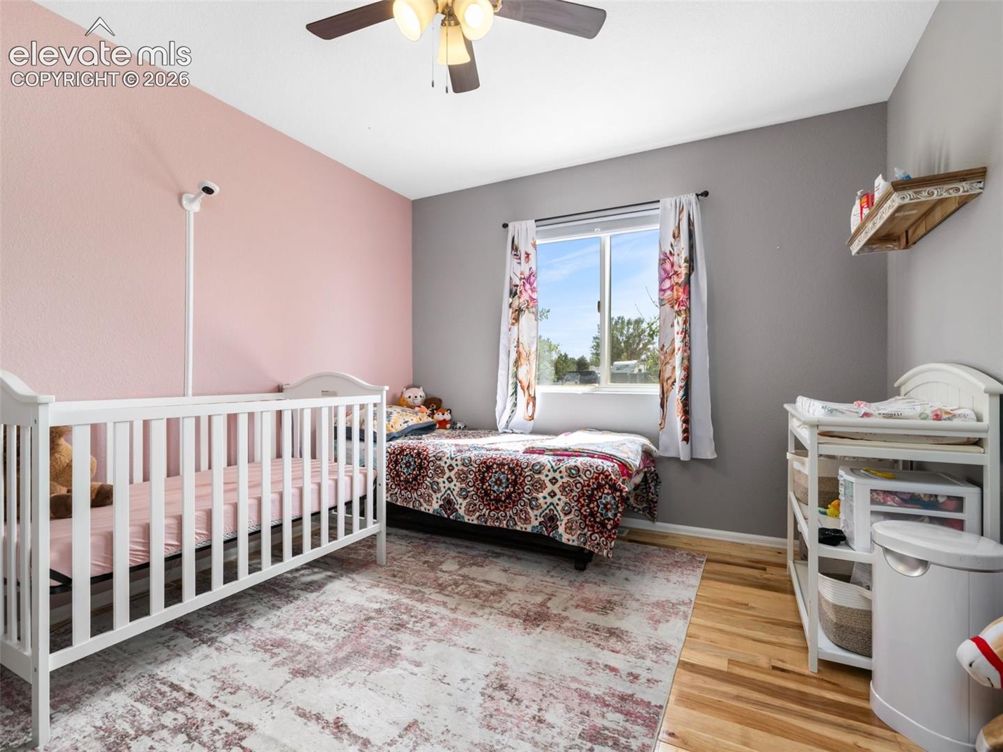Listing photo 20 for 675 E McClave Drive