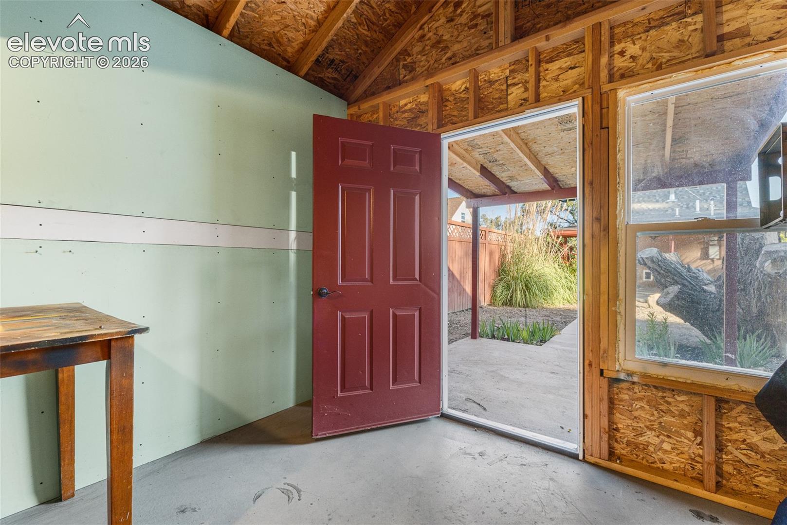 Listing photo 29 for 1118 Arroyo Avenue