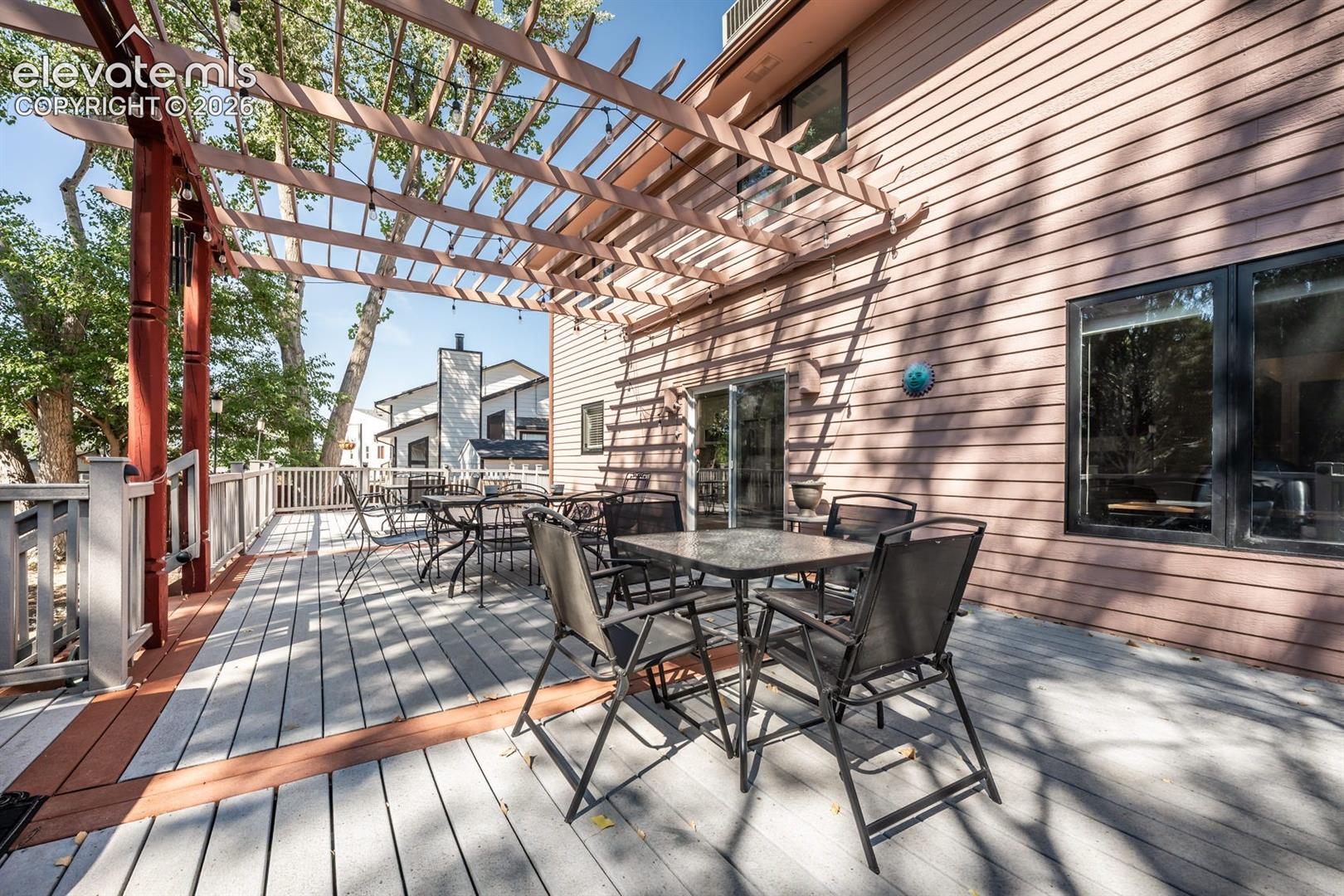 Listing photo 29 for 111 Ironweed Drive