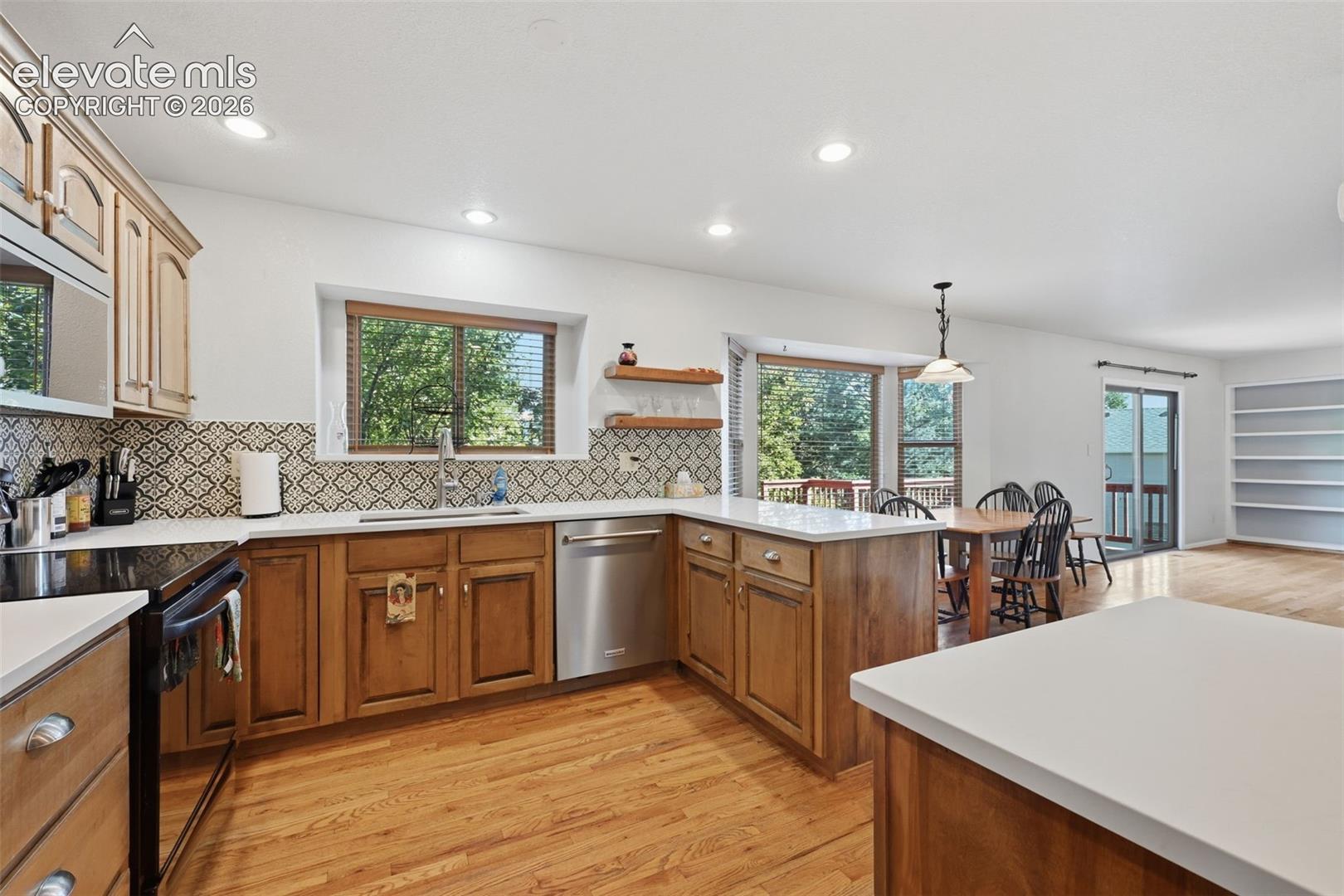 2040 Wickes Road, photo 12