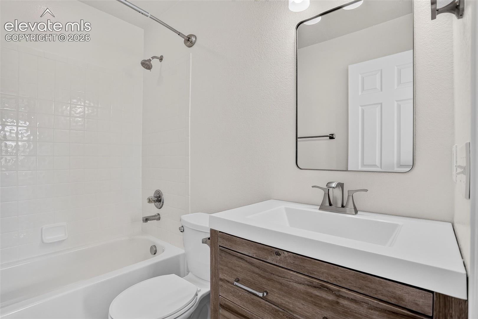 Listing photo 37 for 1363 Yellow Granite Way