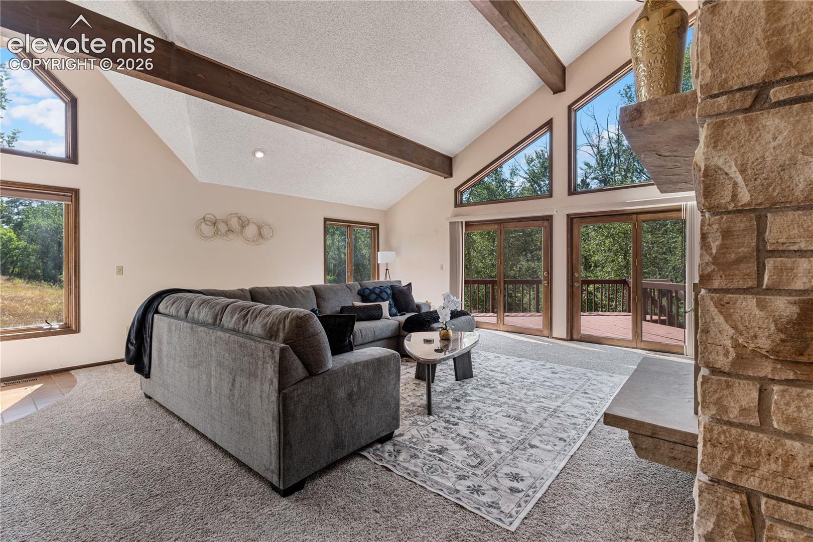 Listing photo 5 for 222 Clio Avenue