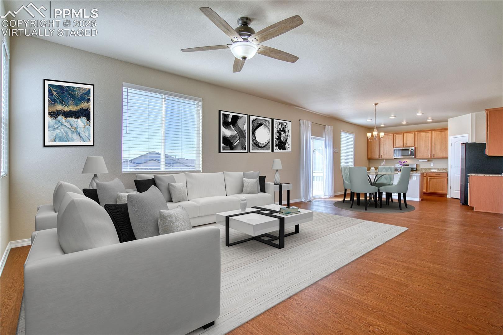 Listing photo 4 for 10104 Bluffstone Court