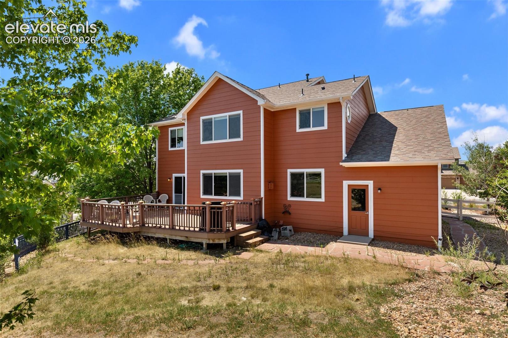 Listing photo 31 for 4046 Deer Valley Drive
