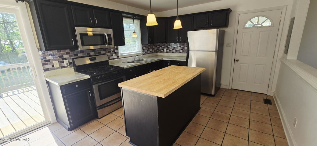 6529 Dogwood Lane, Grifton, NC 28530 — photo 10