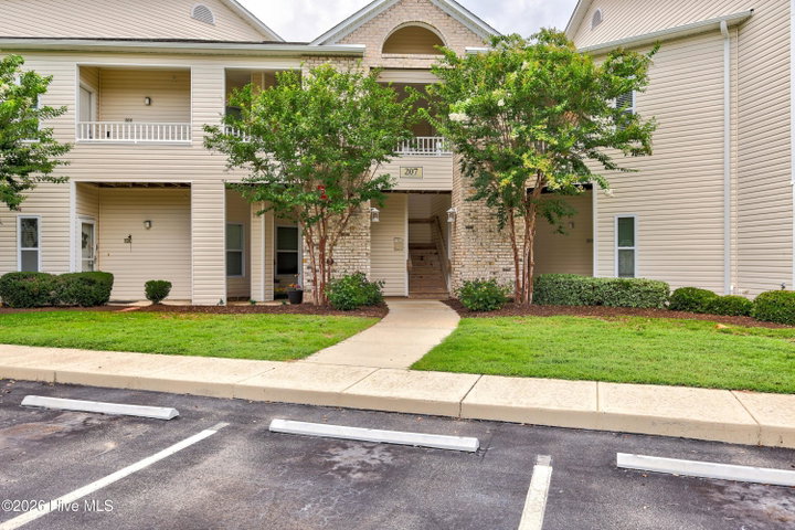 207 Fullford Lane 203 image
