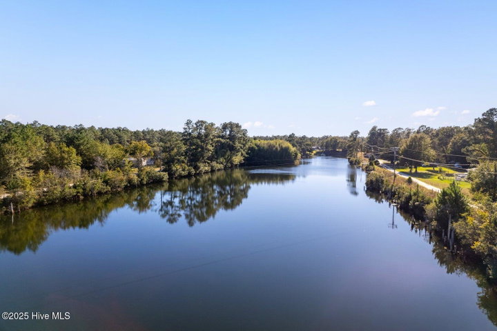 33 Pender Lake Road image