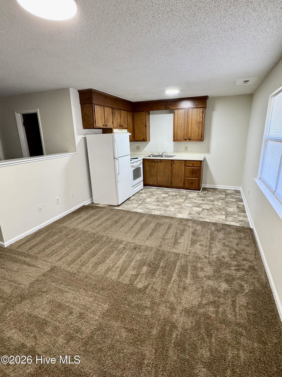 3215 Summer Place 22, Greenville, NC 27834 — photo 2