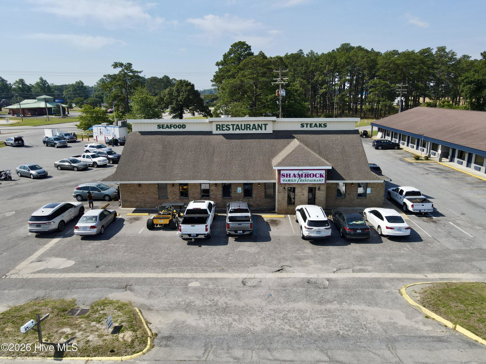 101 W Boulevard, Williamston, NC 27892 — photo 2