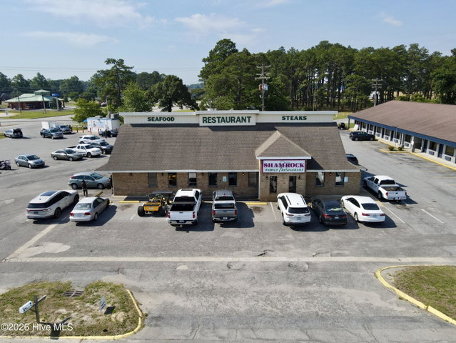 101 W Boulevard, Williamston, NC 27892 — photo 2
