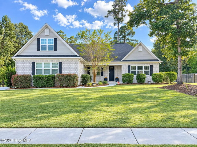 646 Crown Pointe Drive image