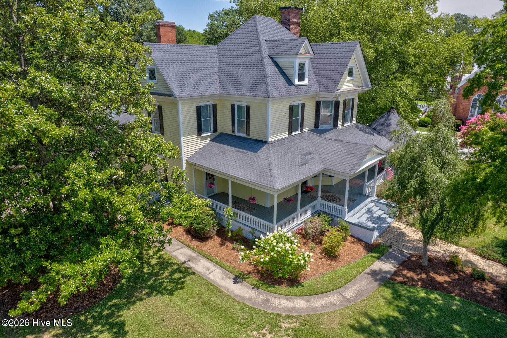 109 S Walnut Street, Spring Hope, NC 27882 — photo 3