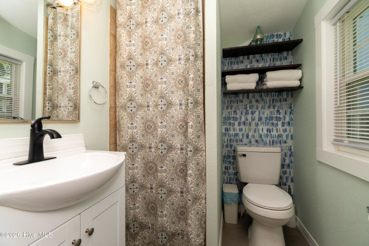 132 E Albemarle Street, Edenton, NC 27932 — photo 15