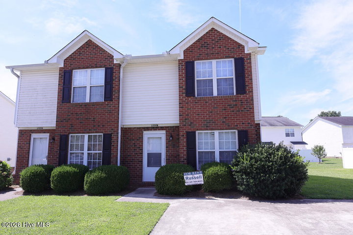 1250 Westpointe Drive B, Greenville, NC 27834