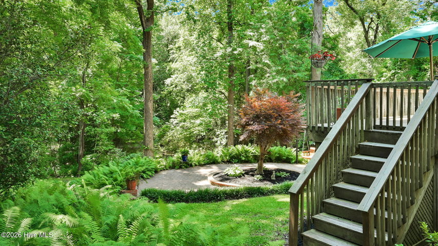 141 E Longmeadow Road, Greenville, NC 27858 — photo 8