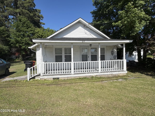 814 Cardwell Street, Elizabeth City, NC 27909