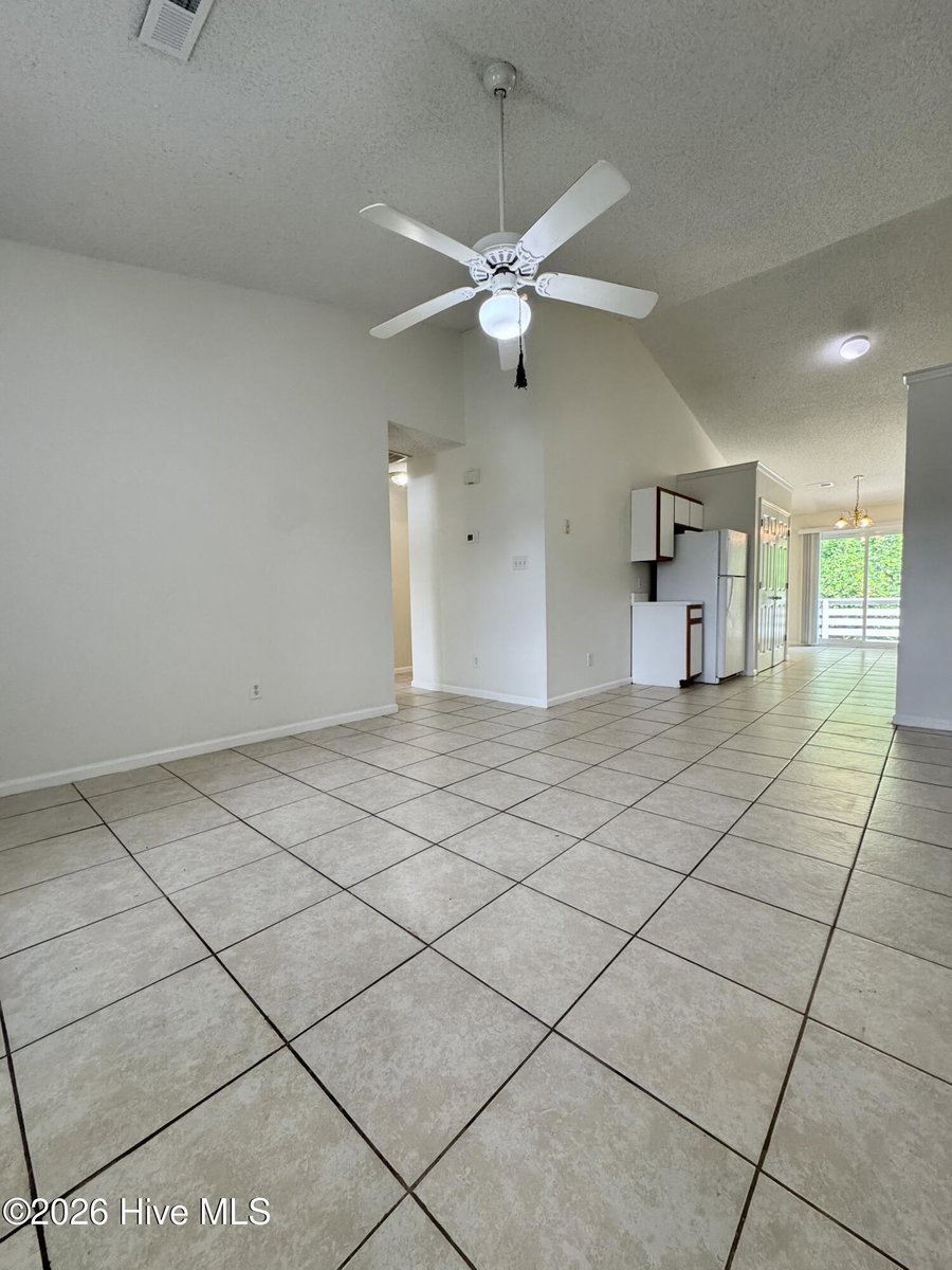 217 Wyndham Circle A, Greenville, NC 27858 — photo 2