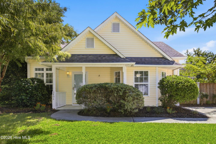 2404 Sapling Circle image