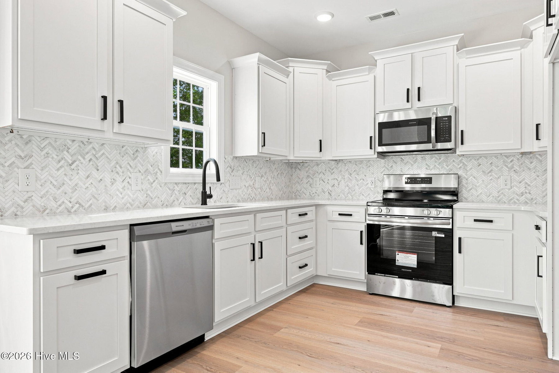 433 Pepperbush Court, Ayden, NC 28513 — photo 5