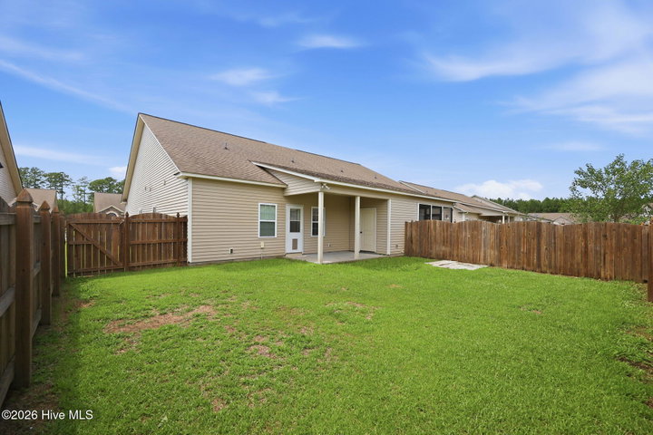 3504 Ellsworth Drive B, Greenville, NC 27834 — photo 3