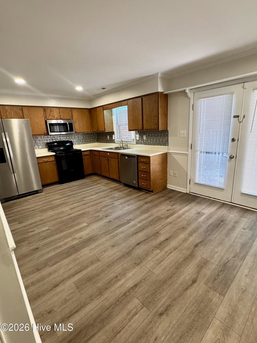 101 Laura Lane C6, Greenville, NC 27858 — photo 3