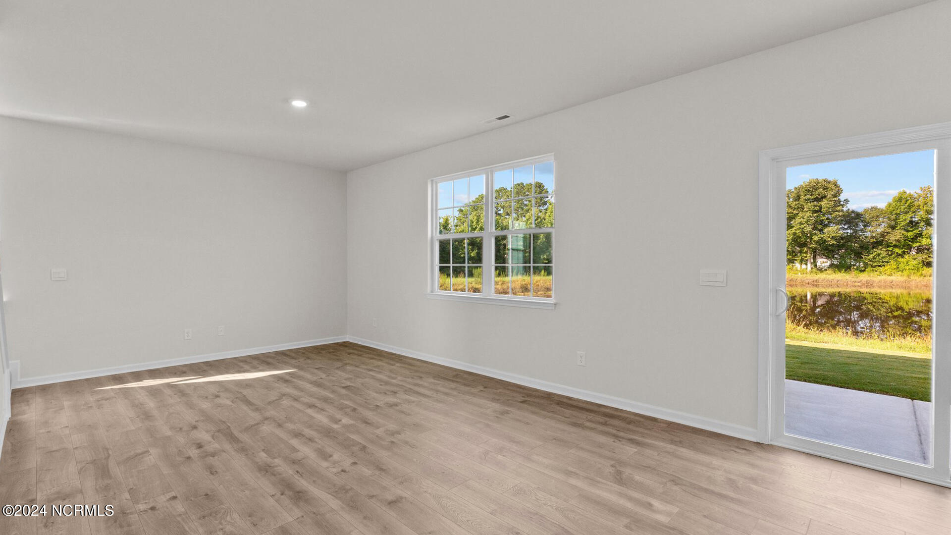 1404 Green Ridge Drive, Winterville, NC 28590 — photo 4