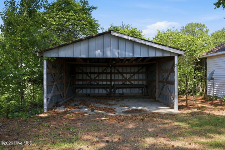 2013 Holland Road, Greenville, NC 27834 — photo 41