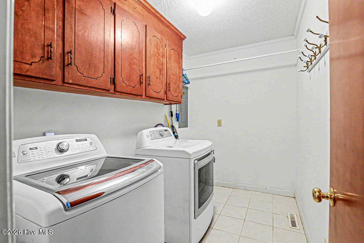 1020 Holly Creek Boulevard, Williamston, NC 27892 — photo 20