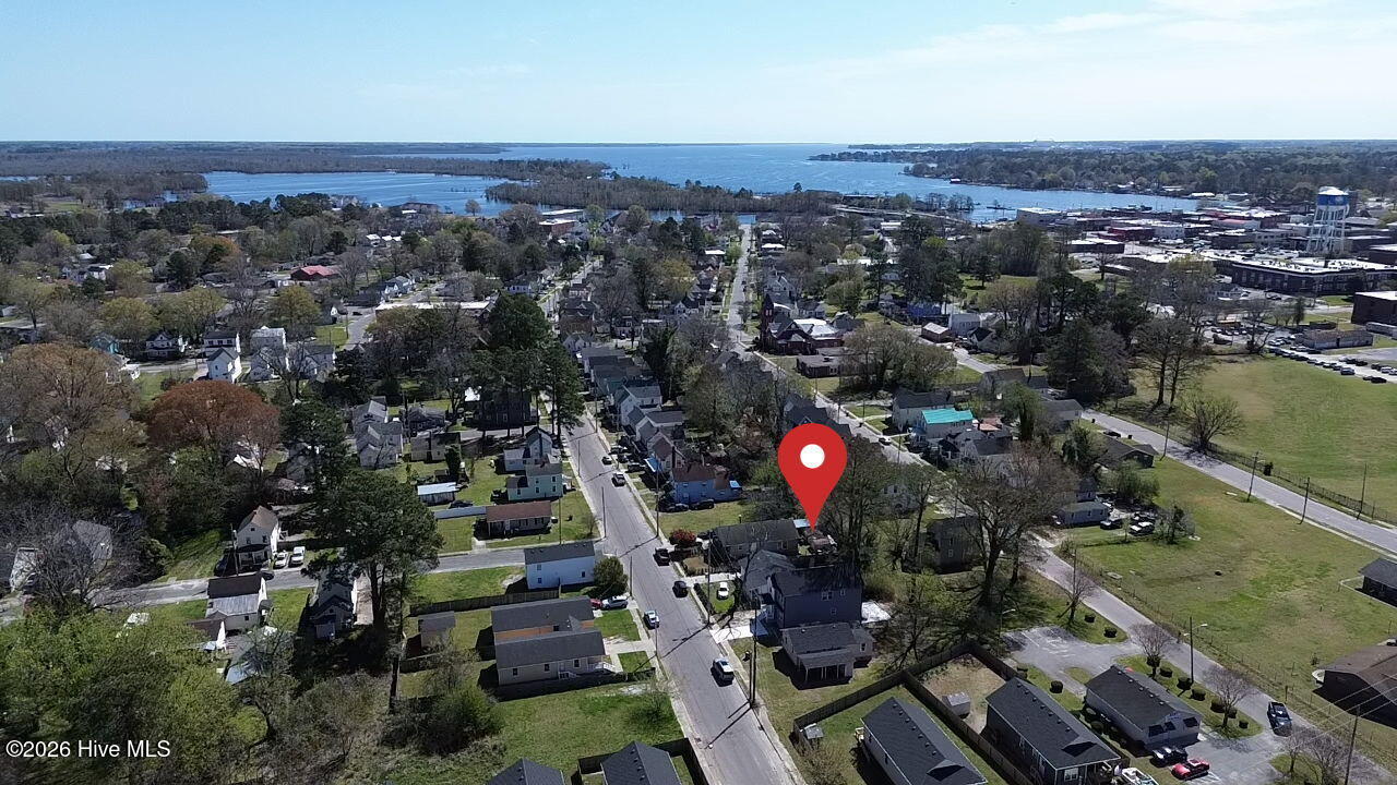 305 W Cypress Street, Elizabeth City, NC 27909 — photo 2