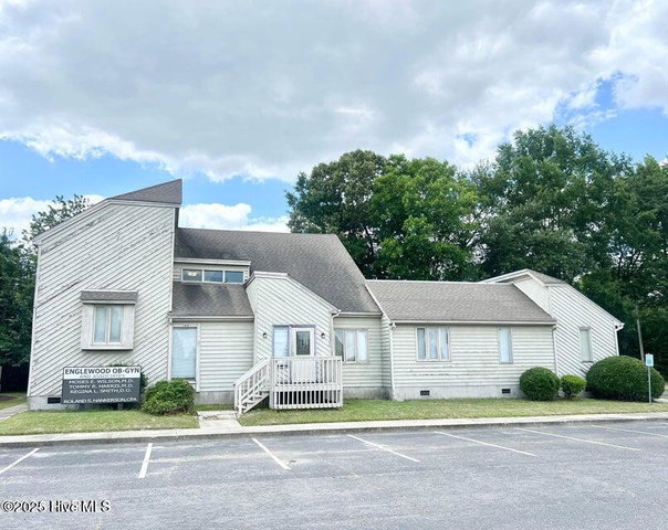 140 N Englewood Drive, Rocky Mount, NC 27804