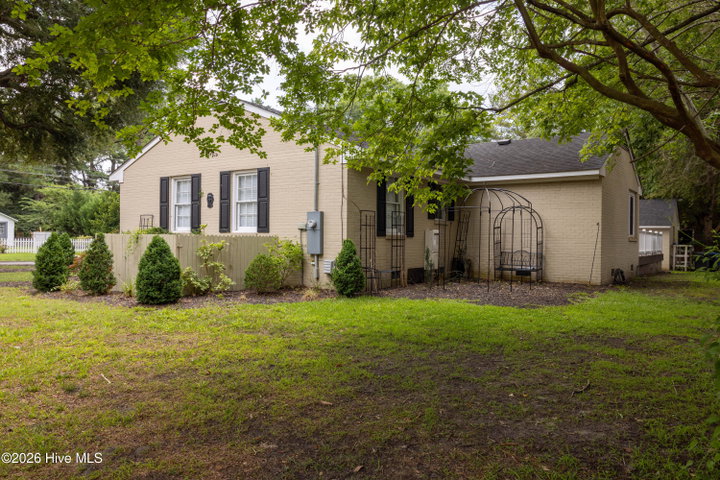 221 E Water Street, Edenton, NC 27932 — photo 34