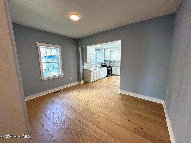 202 W Burgess Street, Elizabeth City, NC 27909 — photo 9
