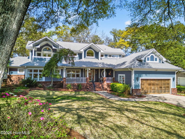 70 Clubhouse Drive SW image