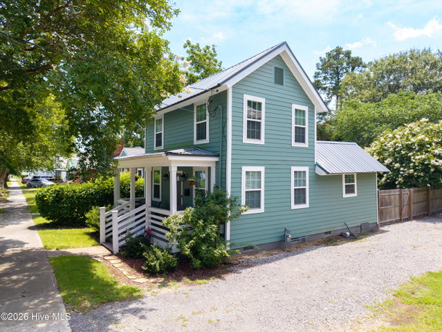 132 E Albemarle Street, Edenton, NC 27932 — photo 2