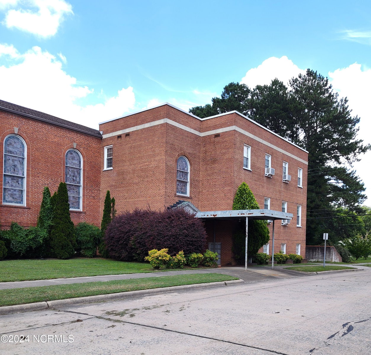 338 Roanoke Avenue, Roanoke Rapids, NC 27870 — photo 3