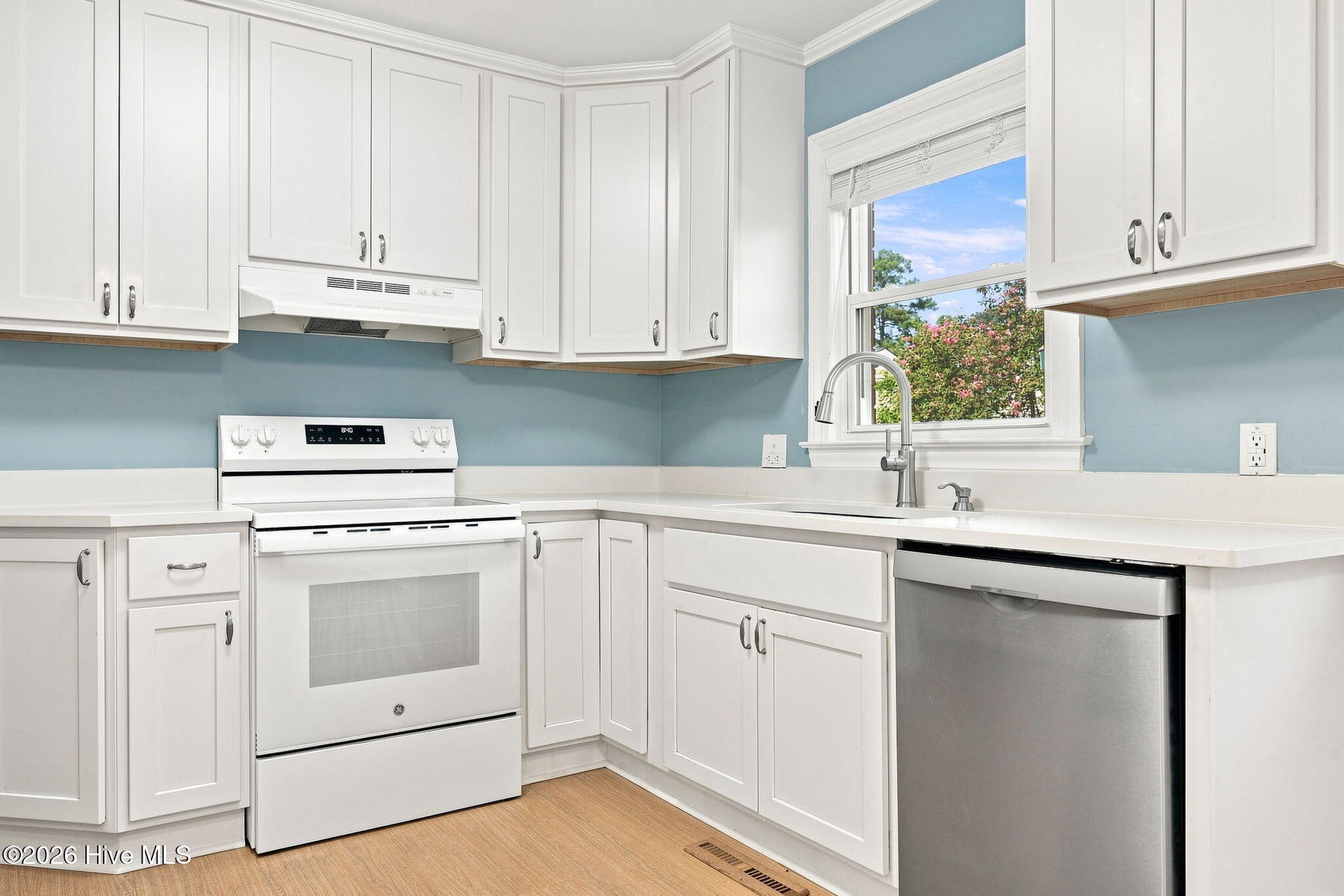 1502 E Wright Road, Greenville, NC 27858 — photo 5