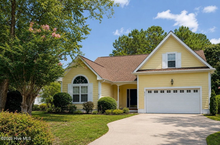 621 Riverwood Drive SE image