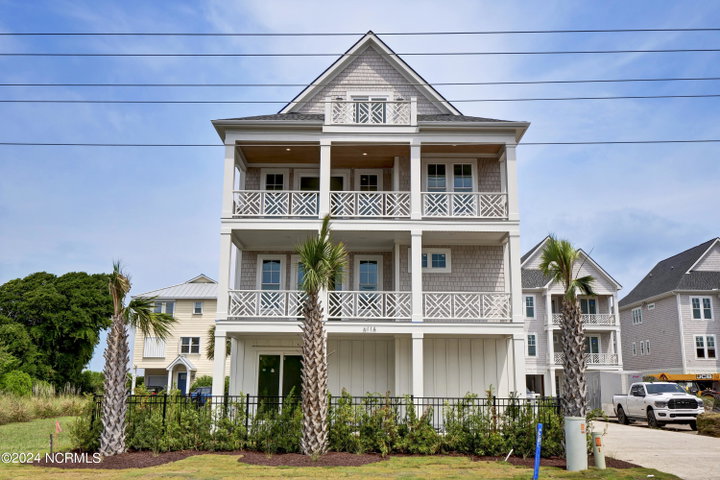 611 S Topsail Drive A image