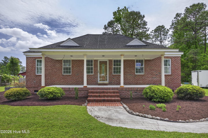575 Island Creek Road image