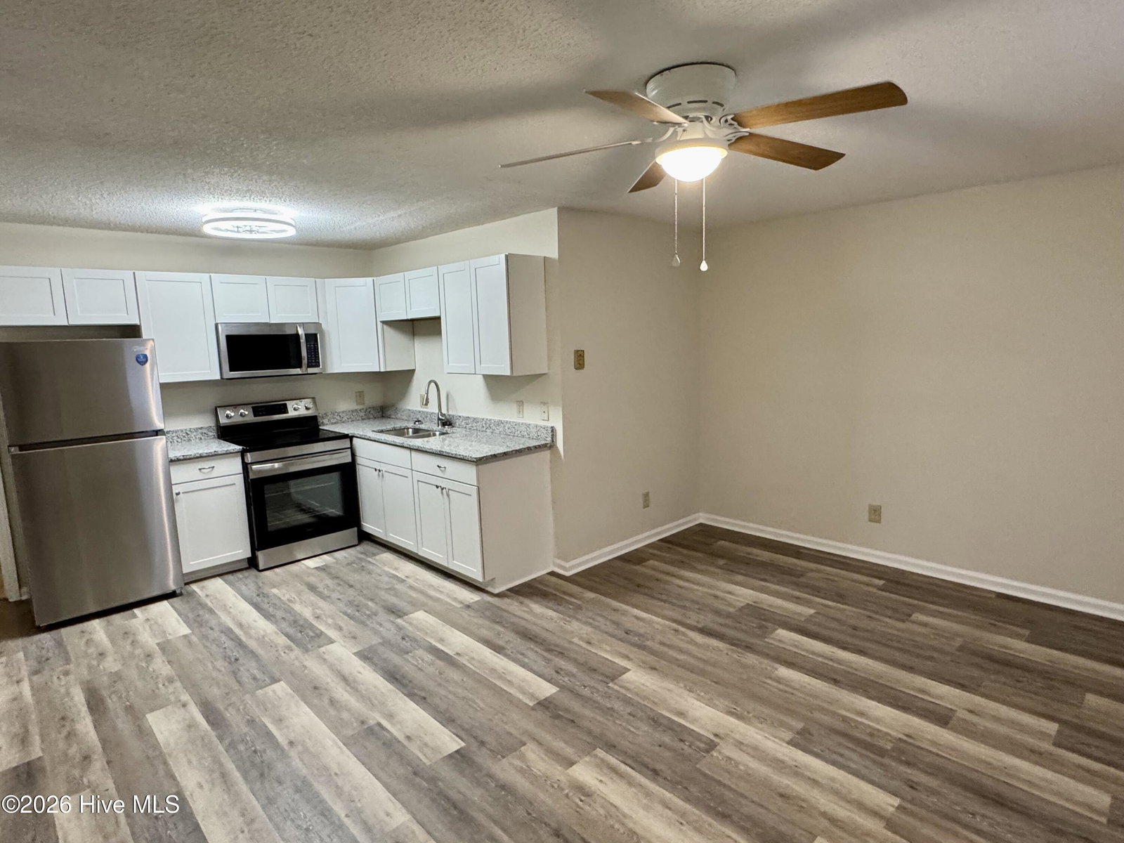 3216 Summer Place 2, Greenville, NC 27834 — photo 2