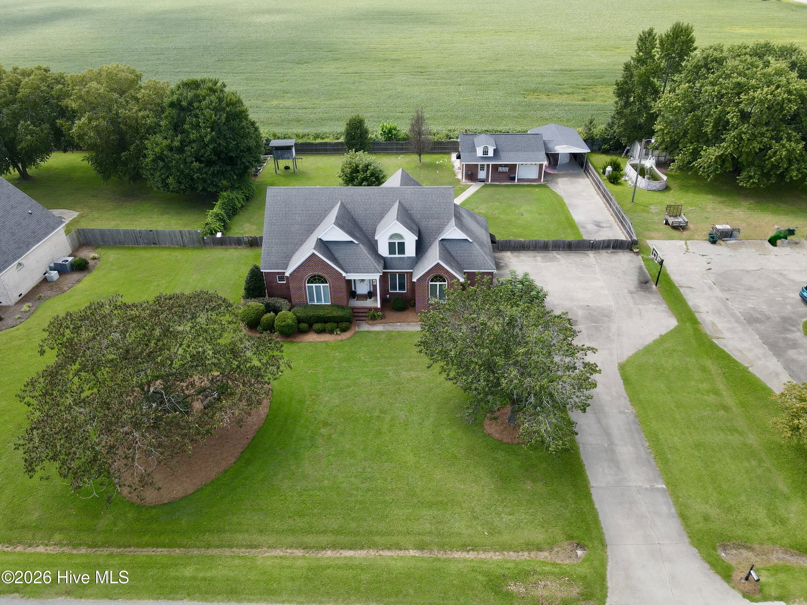 1090 Cedar Hill Drive, Williamston, NC 27892 — photo 2