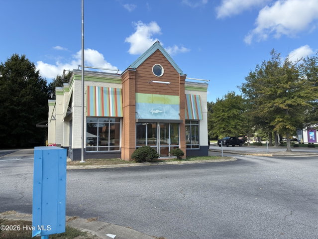 1237 N Road Street, Elizabeth City, NC 27909