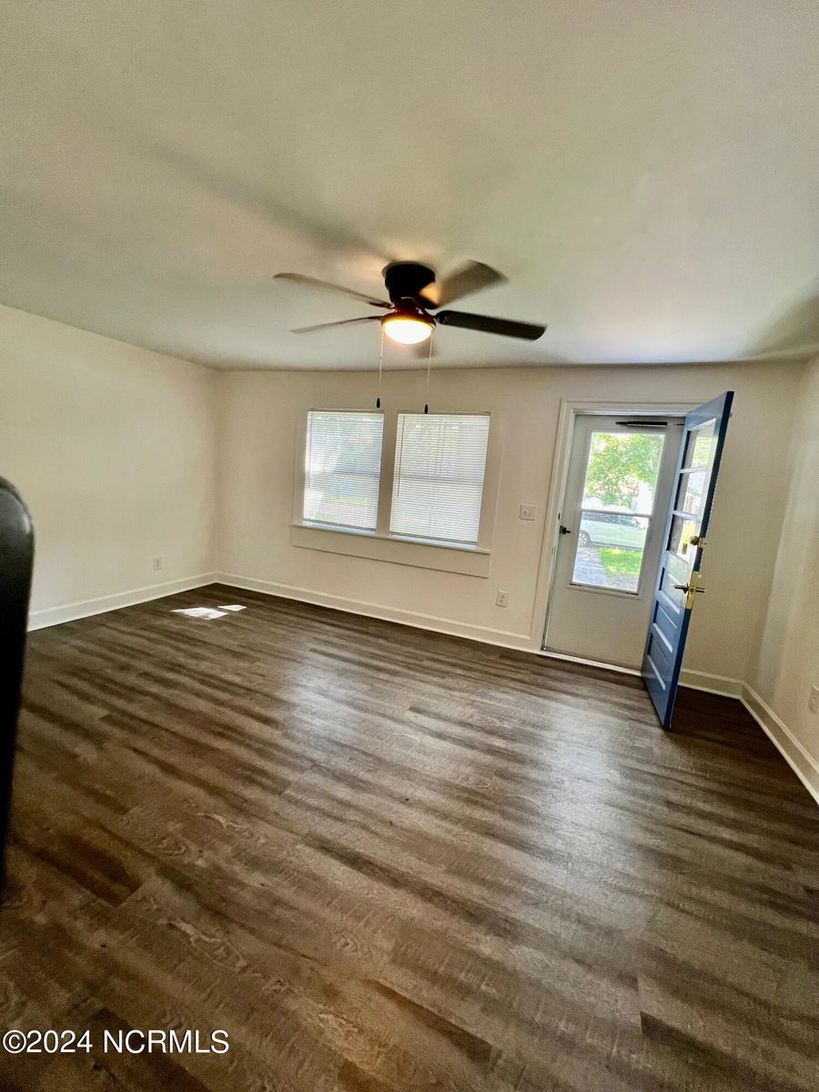 4110 East Pine Street, Farmville, NC 27828 — photo 5