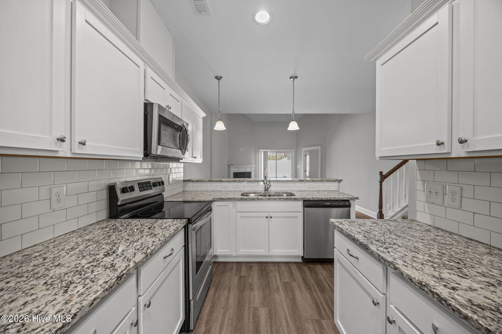 1819 Fox Den Way 4, Greenville, NC 27858 — photo 6