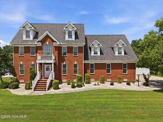 196 Richard Lee Drive, Greenville, NC 27858 — photo 1