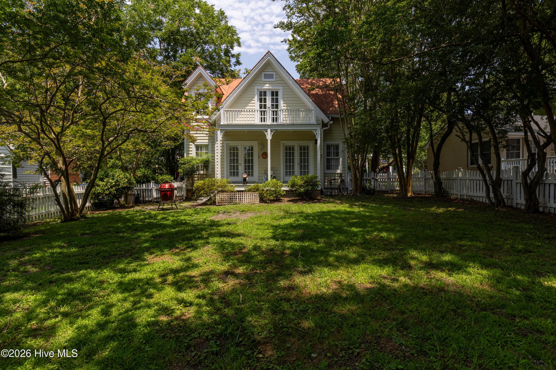 220 E King Street, Edenton, NC 27932 — photo 2