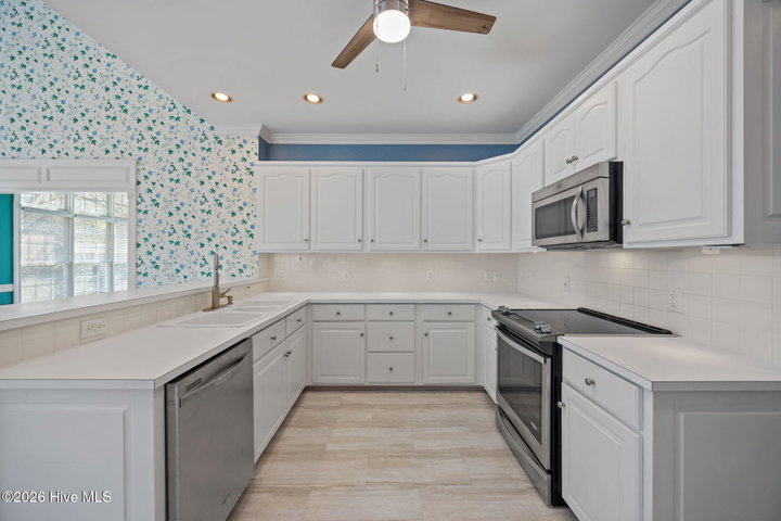 2267 Waterford Drive, Winterville, NC 28590 — photo 11