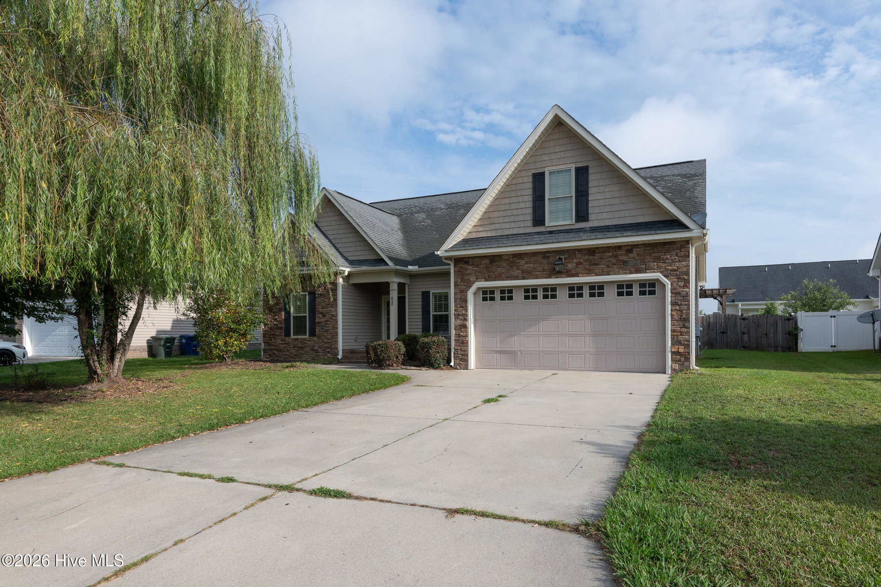 820 Megan Drive, Greenville, NC 27834 — photo 5