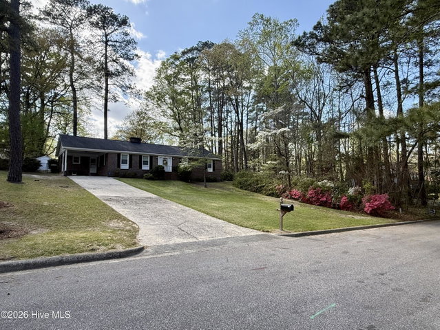 903 E Woodlawn Drive, Williamston, NC 27892 — photo 5